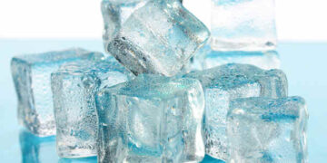 Wellhealthorganic.com: Amazing Beauty Tips Of Ice Cube Will Make You Beautiful And Young