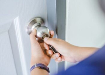The Essential Role Of A Locksmith DC Servleader