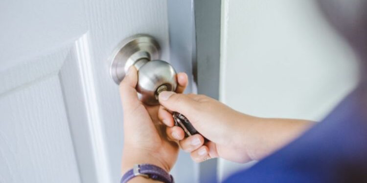 The Essential Role Of A Locksmith DC Servleader