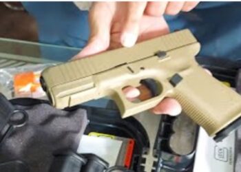 Glock 19 Concealed Carry Pistol Review